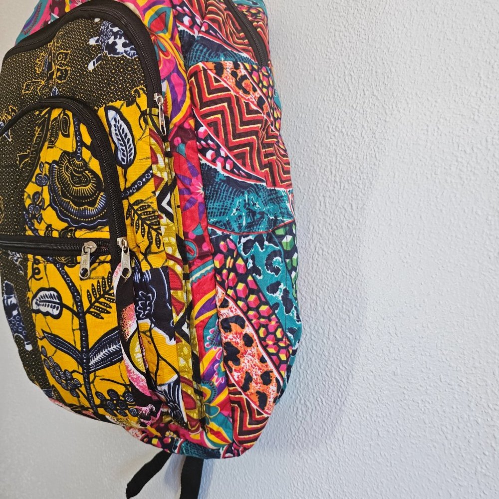 Backpack - Picture 5 of 7